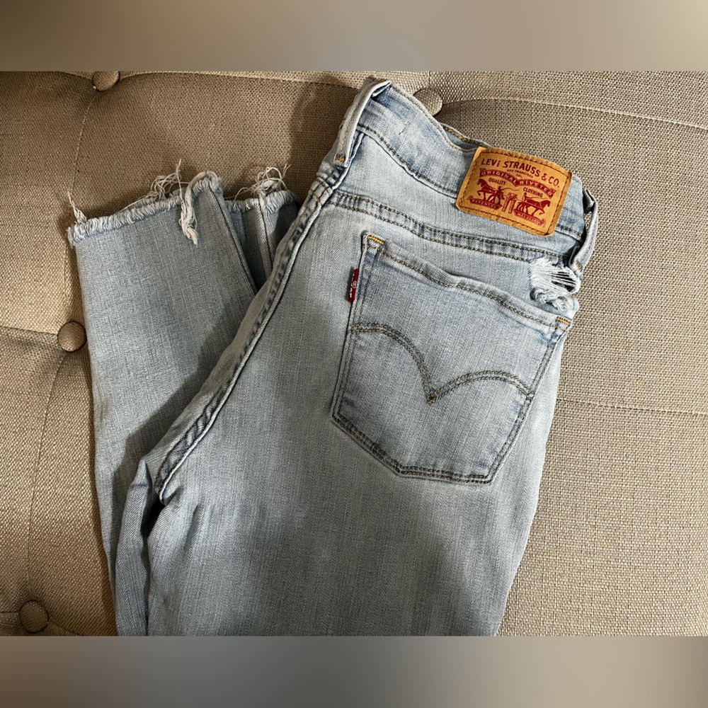 Levi’s 710 Super Skinny Jeans